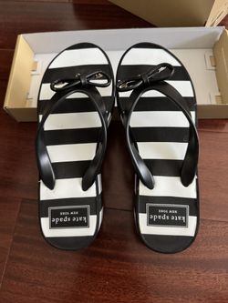 New Kate Spade Size 5 .
