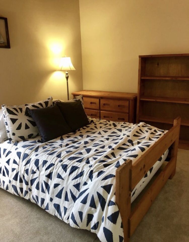 Full Size Bed with Twin Bunk for Sale