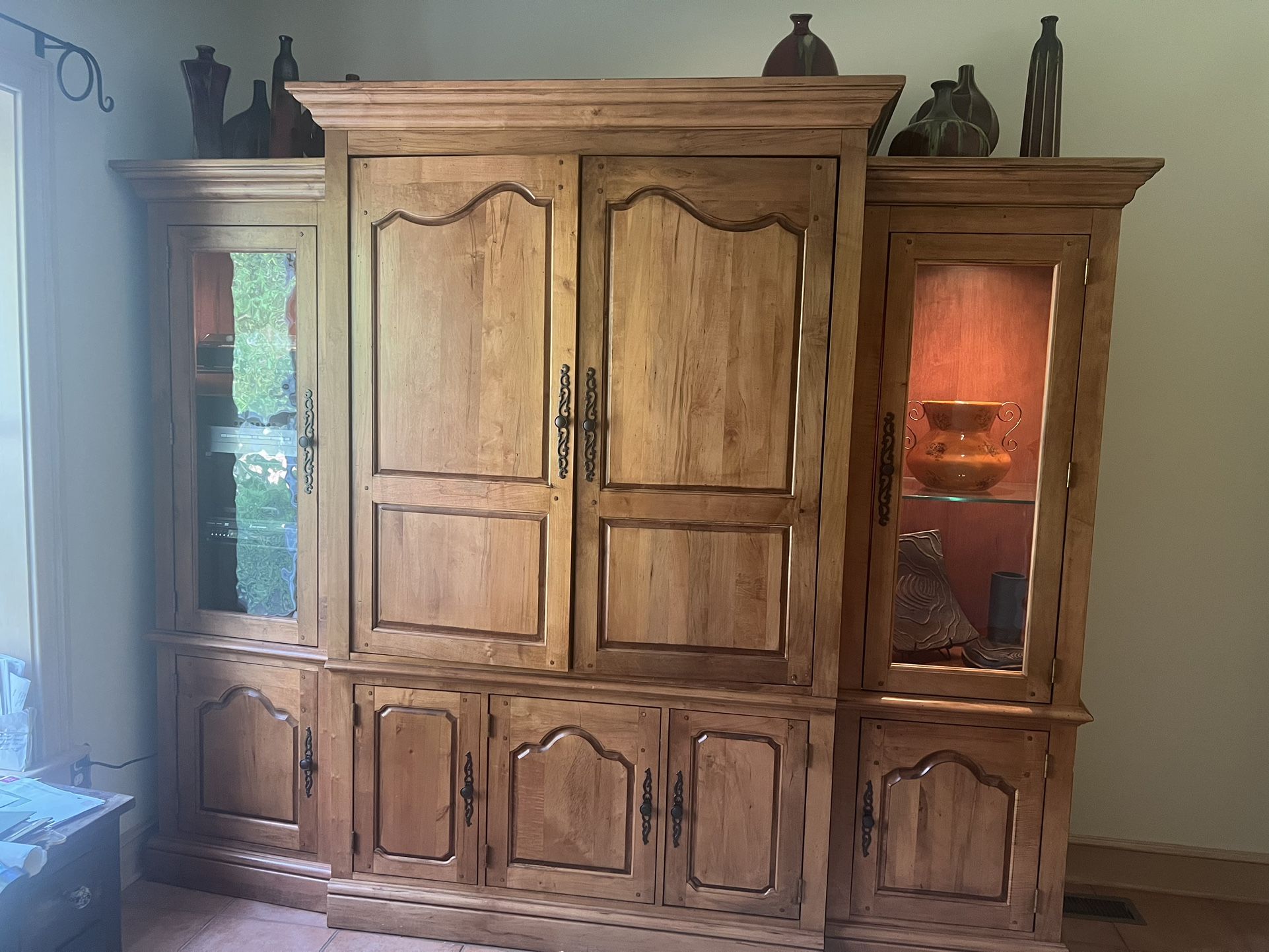 3-piece Entertainment Center