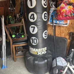 Century Wavemaster XXL Freestanding Punching Bag