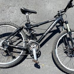Trek Bike Full Suspension 