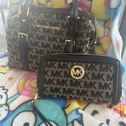 Micheal Kors 