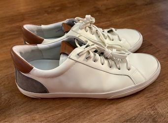 Vince Men’s White Leather Sneakers.  Size 10