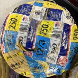 New Romex Wire 12/3 250ft