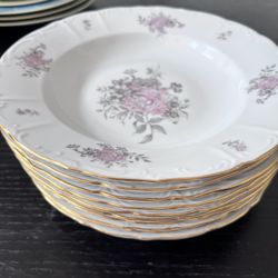 8 Piece China Bowls 