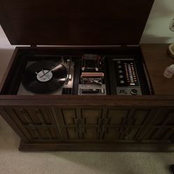 Vintage Stereo Console with Turntable & Radio