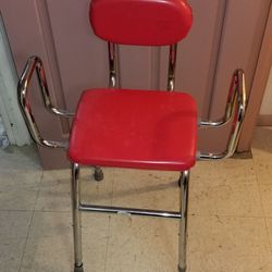 All-Purpose Stool with Adjustable Arms