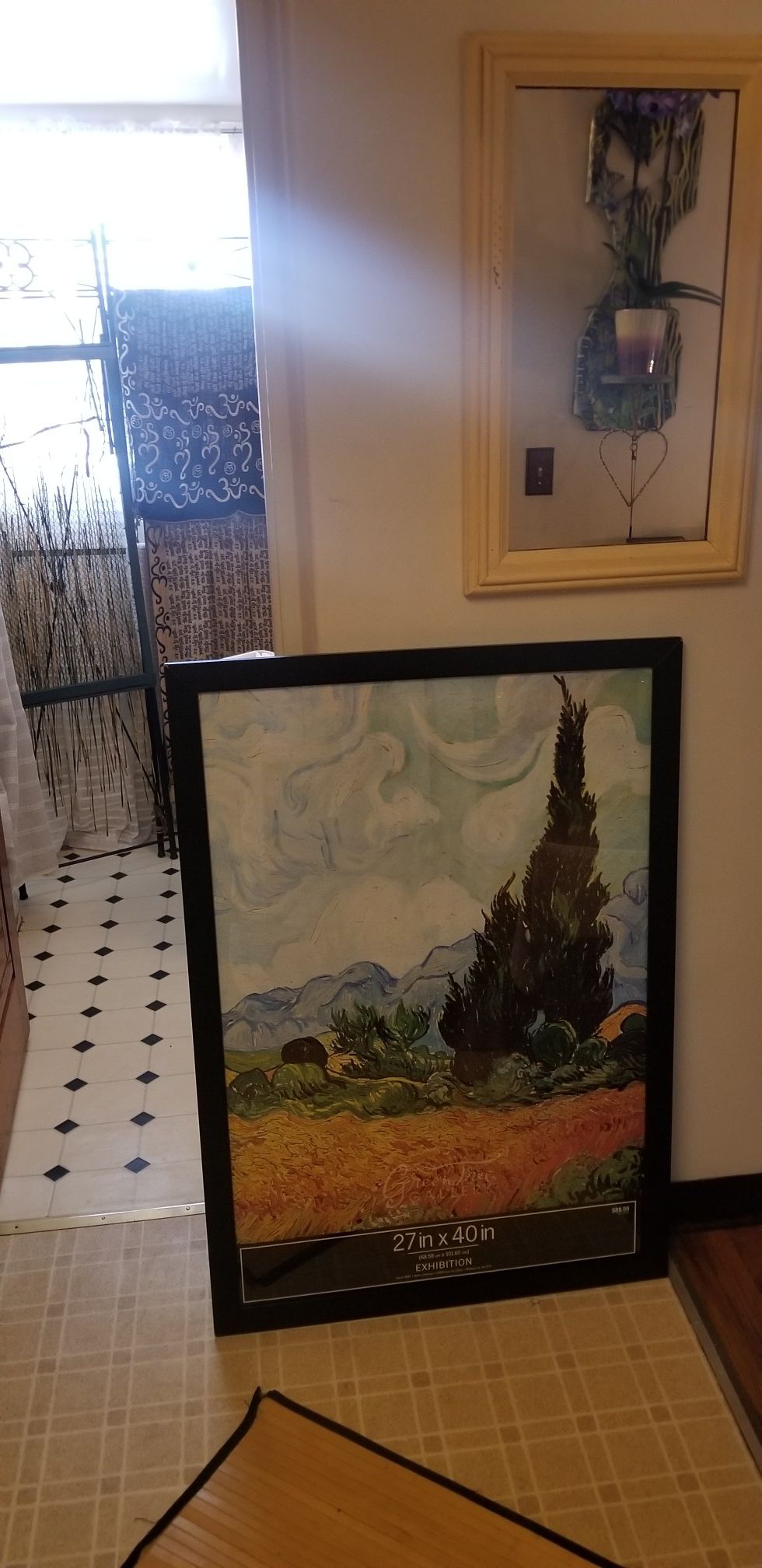 Unused large frame!