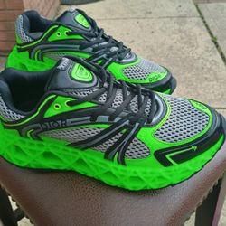 Men's size 9.5 / 10 US Neon Green Dior Limited Edition Sneakers