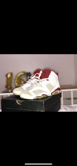 Jordan 6s size 4.5y