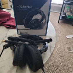 Sennheiser HD 280 Pro