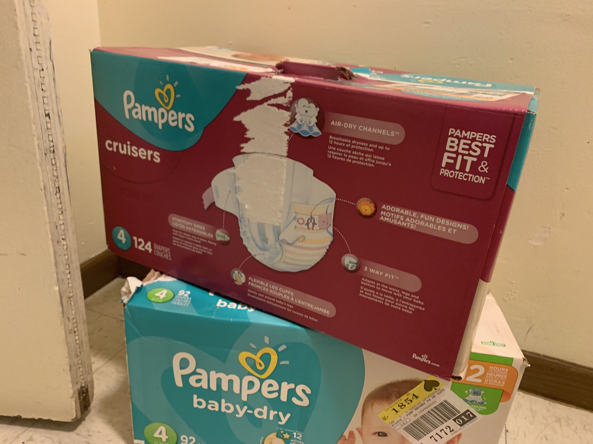 Unopened Pampers (Size 4)