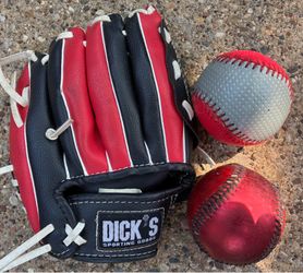 T-Ball Glove With Balls