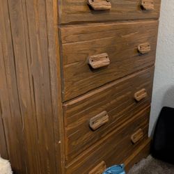 4 Drawer Dresser