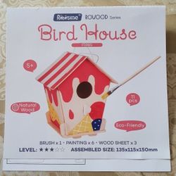 Wooden Bird House 