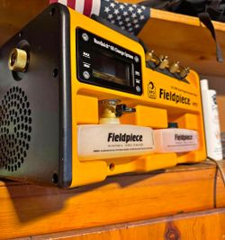 Fieldpiece VPX7 10 CFM Dual Stage Vacuum Pump