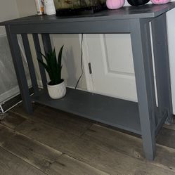 Entrance Table
