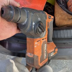 Rigid Brushless SDs Battery Powered Hammer Drill 