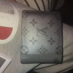 Louis Vuitton Gray Slender Wallet Authentic