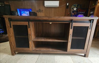 Tv stand