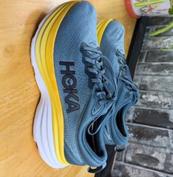 Hoka One One Bondi 8 Goblin Blue Low Top Lace-Up Mesh Sneaker Men's 10.5