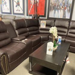 Gorgeous Leather Reclining Sectional! $1599 🤎✅✨