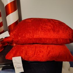2 Red Pillows (Both)