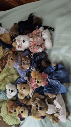 Vintage Boyds Bears