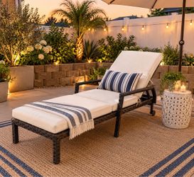 Outdoor Wicker Chaise Lounge with Cushion