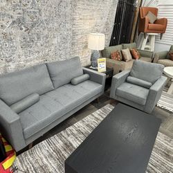 🔥 CLEARANCE SALE – 3-PC Living Room Set