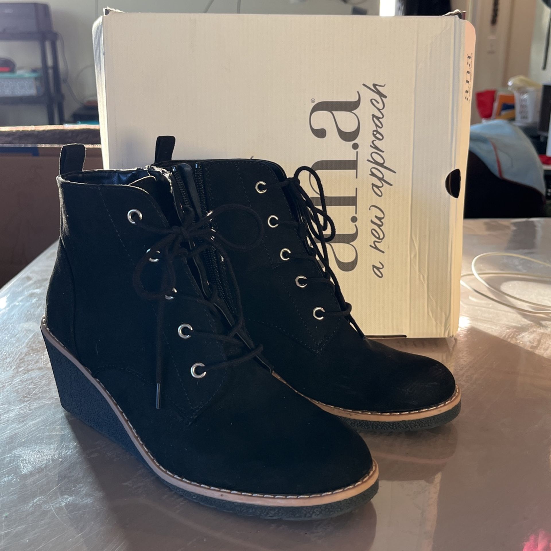 Ana Bramble Wedge Booties
