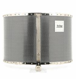 On stage isolation shield