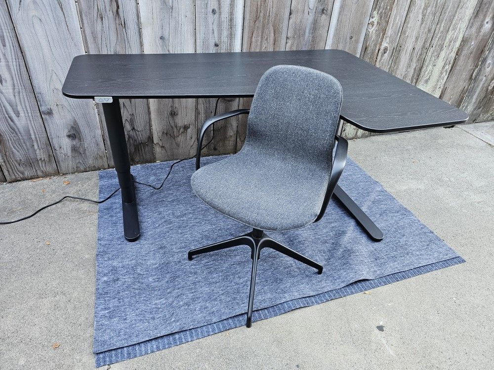 Adjustable Corner Desk
