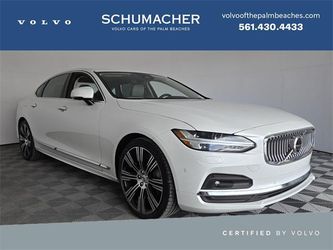 2022 Volvo S90