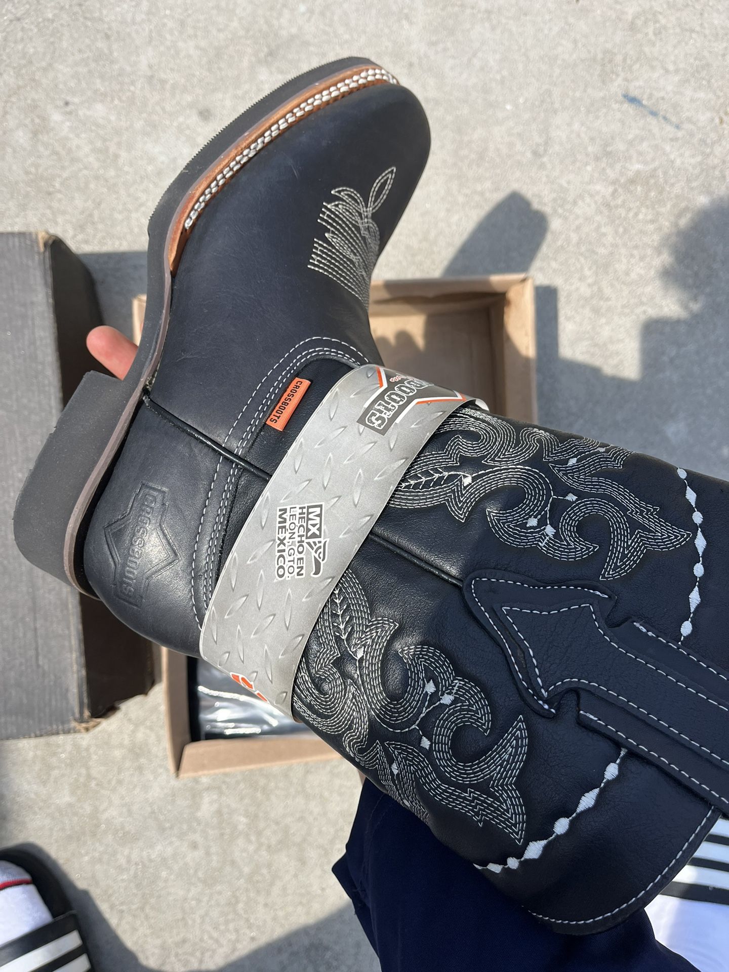 brand new work boots size 9.5