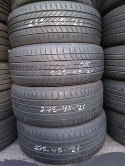 275/45R21