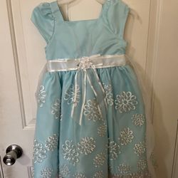 Girls Size 4 Dress 