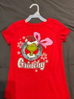 Size 5 Girl The Grinch tshirt
