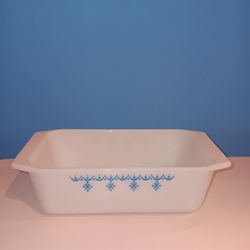 Vintage Pyrex 