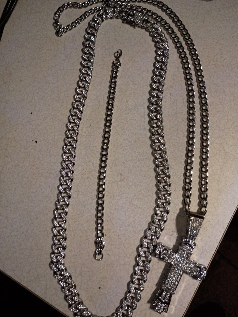 2 Chains Bracelet With Cross Pendant 