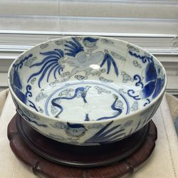 Antique Chinese Porcelain Bowl