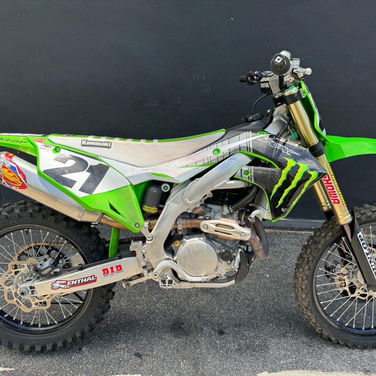 2022 Kawasaki 450 Motocross Dirt Bike