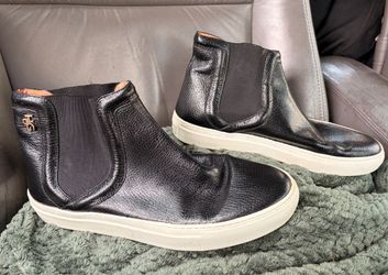 Givenchy size 38 or Womens 7.5 Black Leather Chelsea Sneaker Boots