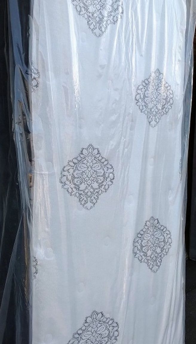 New Twin Size Mattress And Box Spring