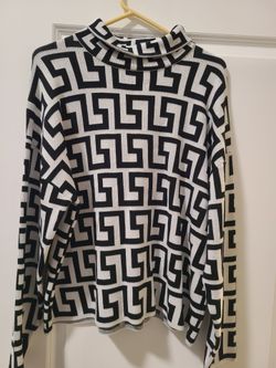 Black & White Geometric Knit Turtleneck Sweater