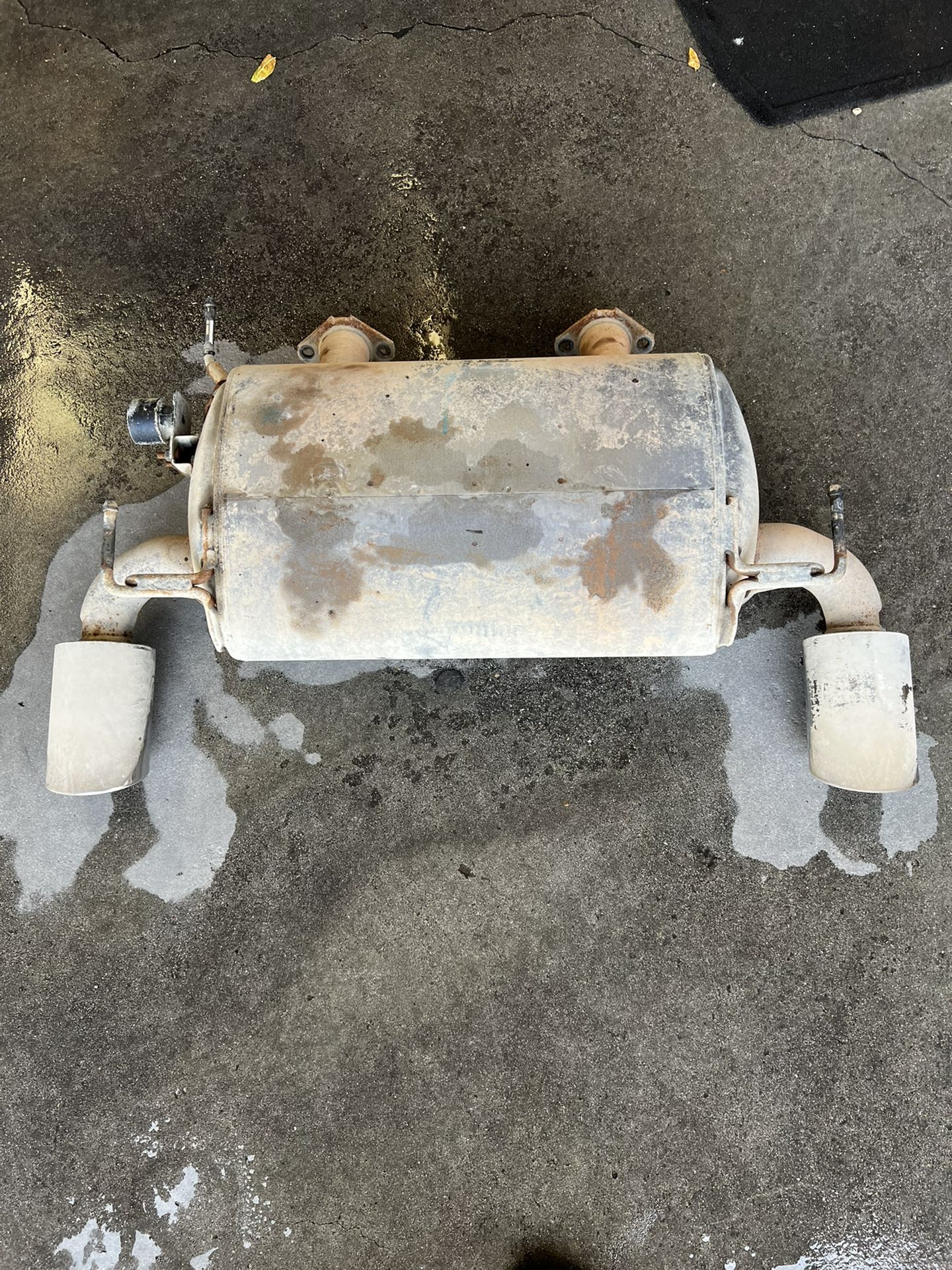 Factory Infiniti G37 Coupe Muffler