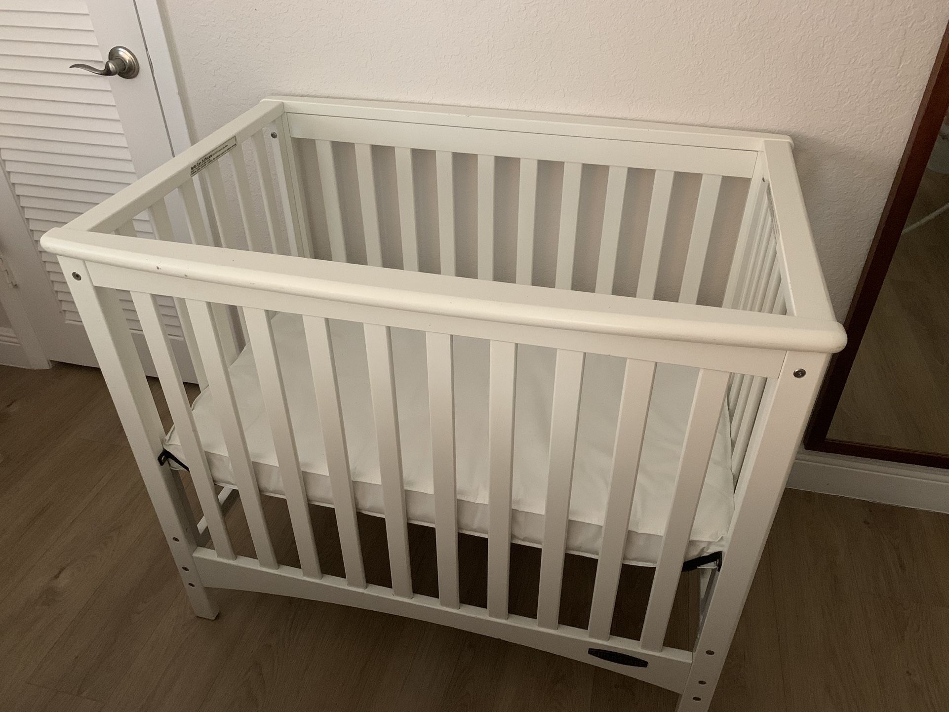 Child Craft Baby Crib