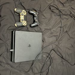 PS4 Slim