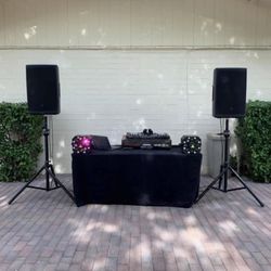 DJ