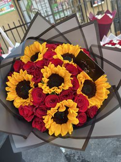 Ramo Buchon✨ Sunflower bouquet 🌻